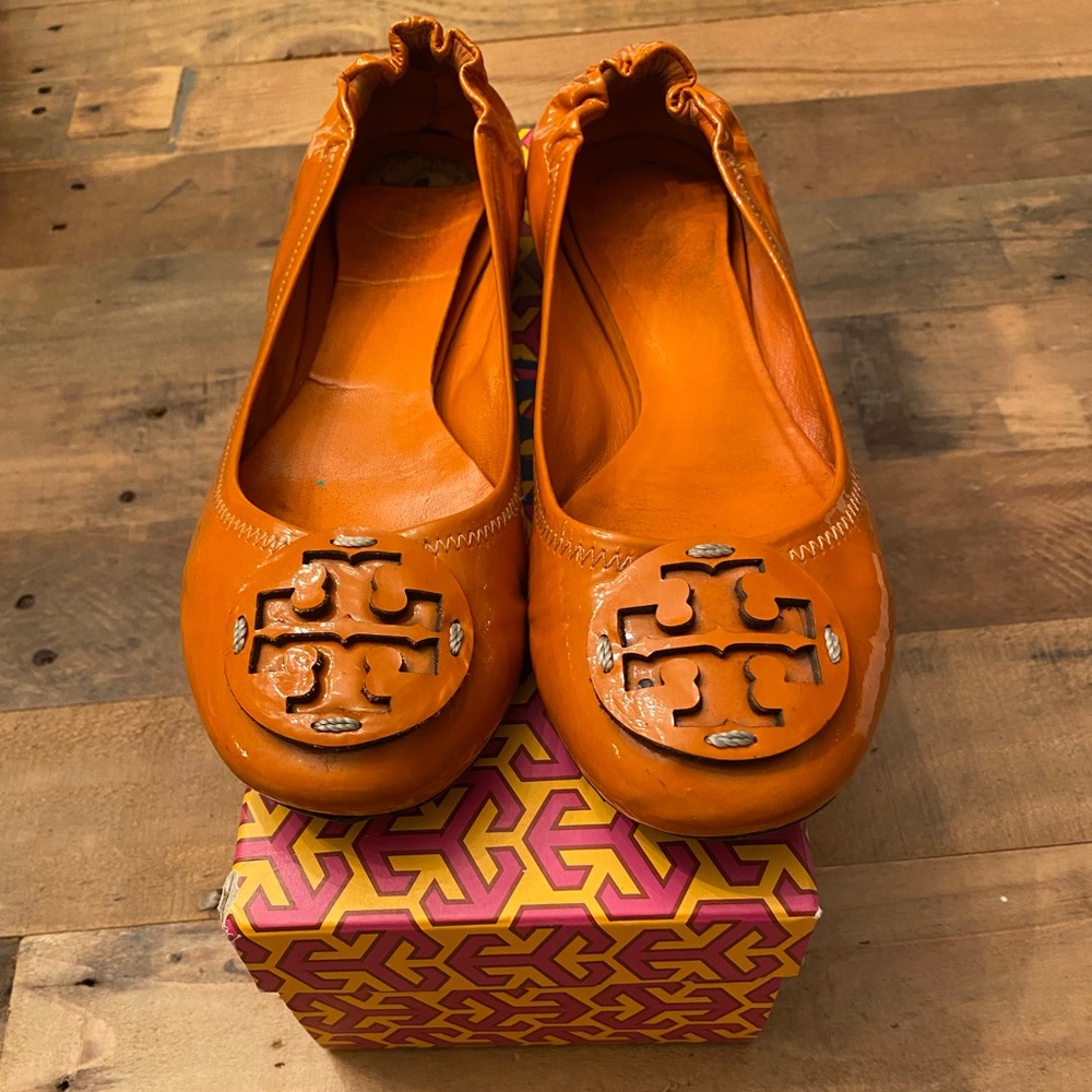 Tory Burch Reva Flat